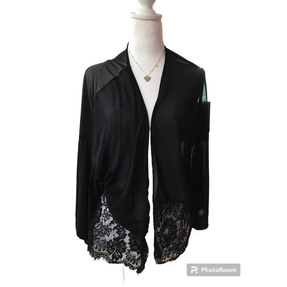 Shein Women's One Size‎ Open  Front Short  Sleeve  Black Lace Kimono - Picture 1 of 11